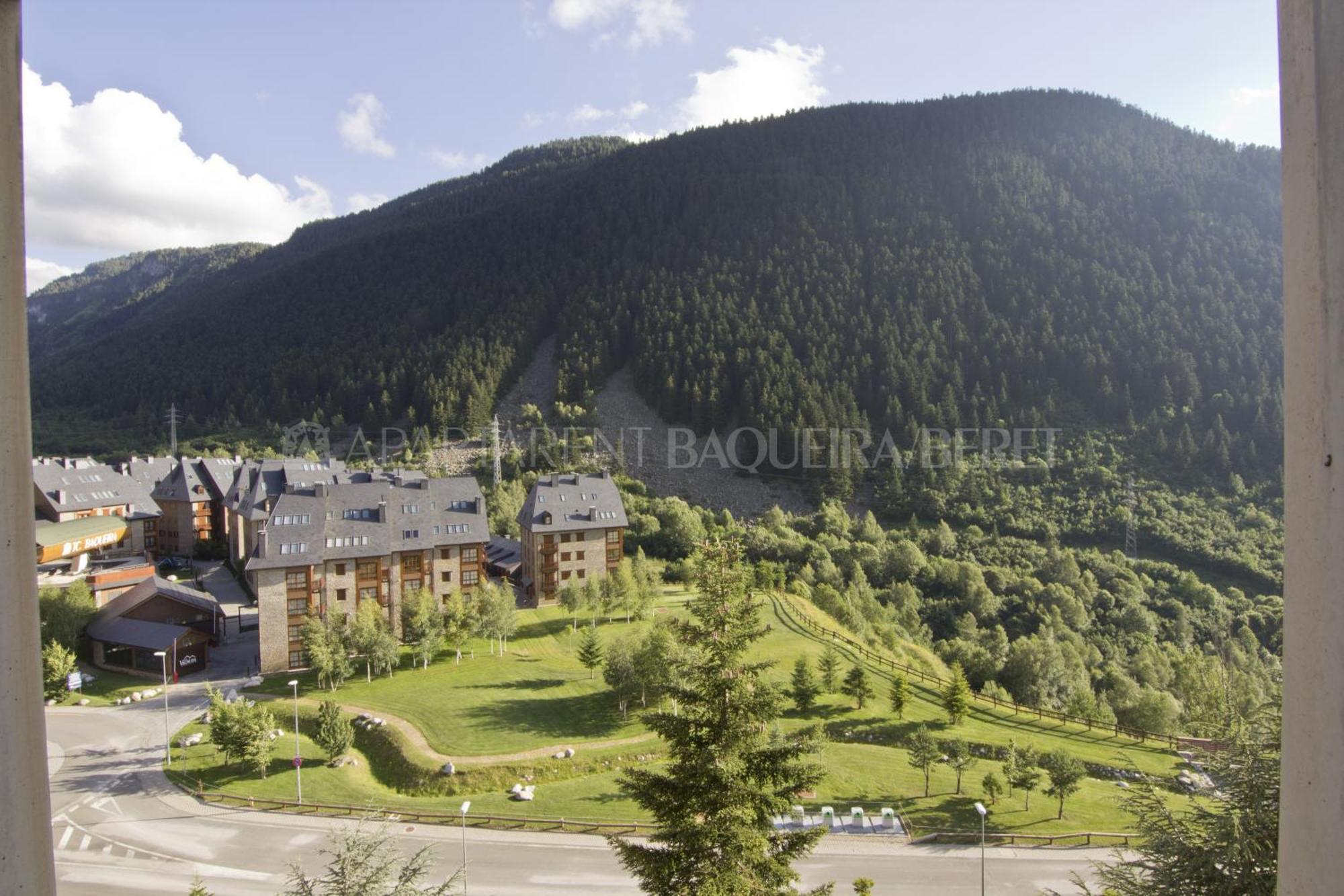 Apartarent 1500 Baqueira Beret Exterior photo